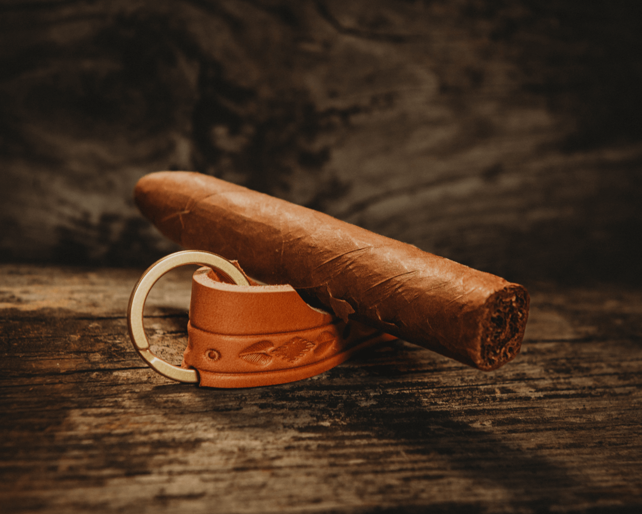 Leather Smoke Stand Keychain