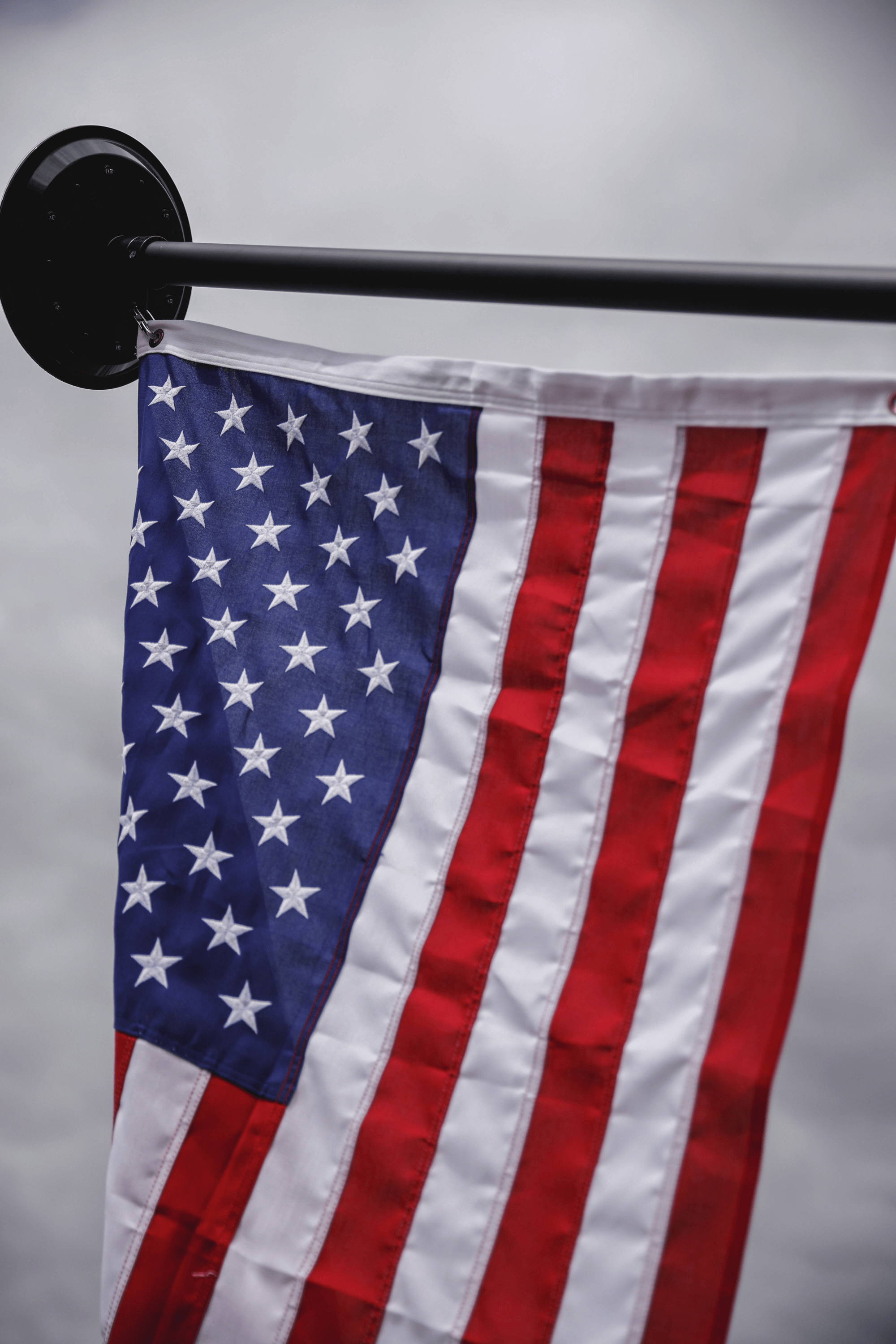 TITAN OUTRIGGER WALL MOUNTED FLAGPOLE KIT